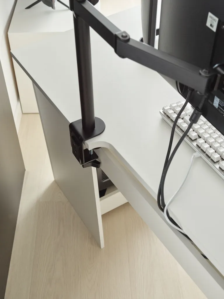 bureau Reli ex4.webp